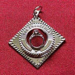 VTG I Our Engagement I Diamond Ring I Pendant